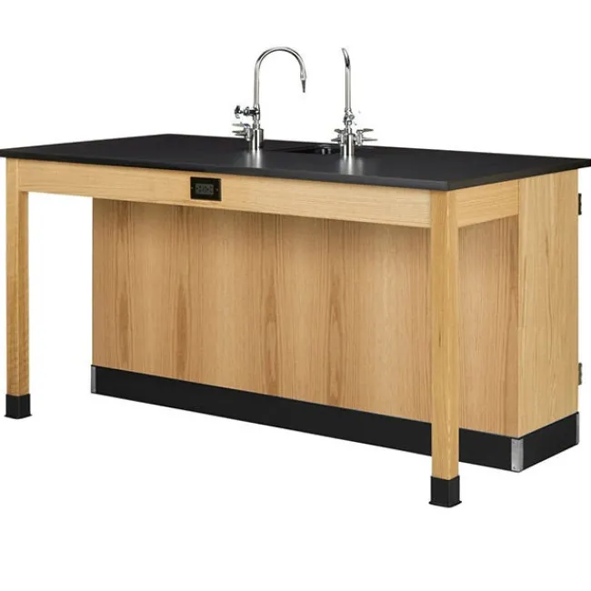 Diversified Spaces Forward Vision 3 Workstations^ Science Workstations