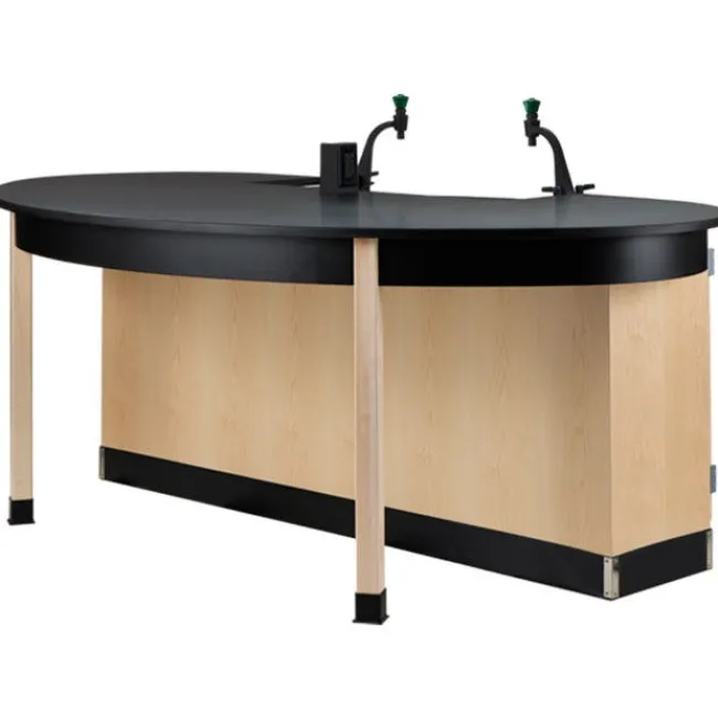 Diversified Spaces Interface Science Workstation^ Science Workstations