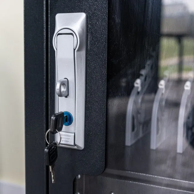 Luxor Laptop and Tablet USB-C Charging Cart (30-Devices)^ Charging Stations