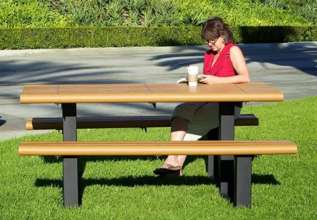 Ultra-Play Recycled Multi-Pedestal Picnic Table^ Picnic Tables|Outdoor Picnic