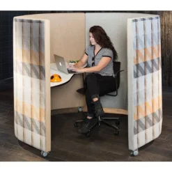 Muzo Waltzer Mobile Workstation^ Study Carrels